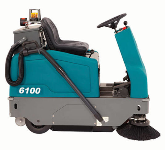 Подметальная машина Tennant 6100