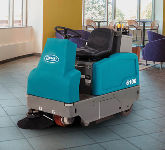 Подметальная машина Tennant 6100